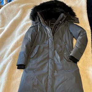 Like new - Noize Black and Blue warm parka with faux fur detachable hood